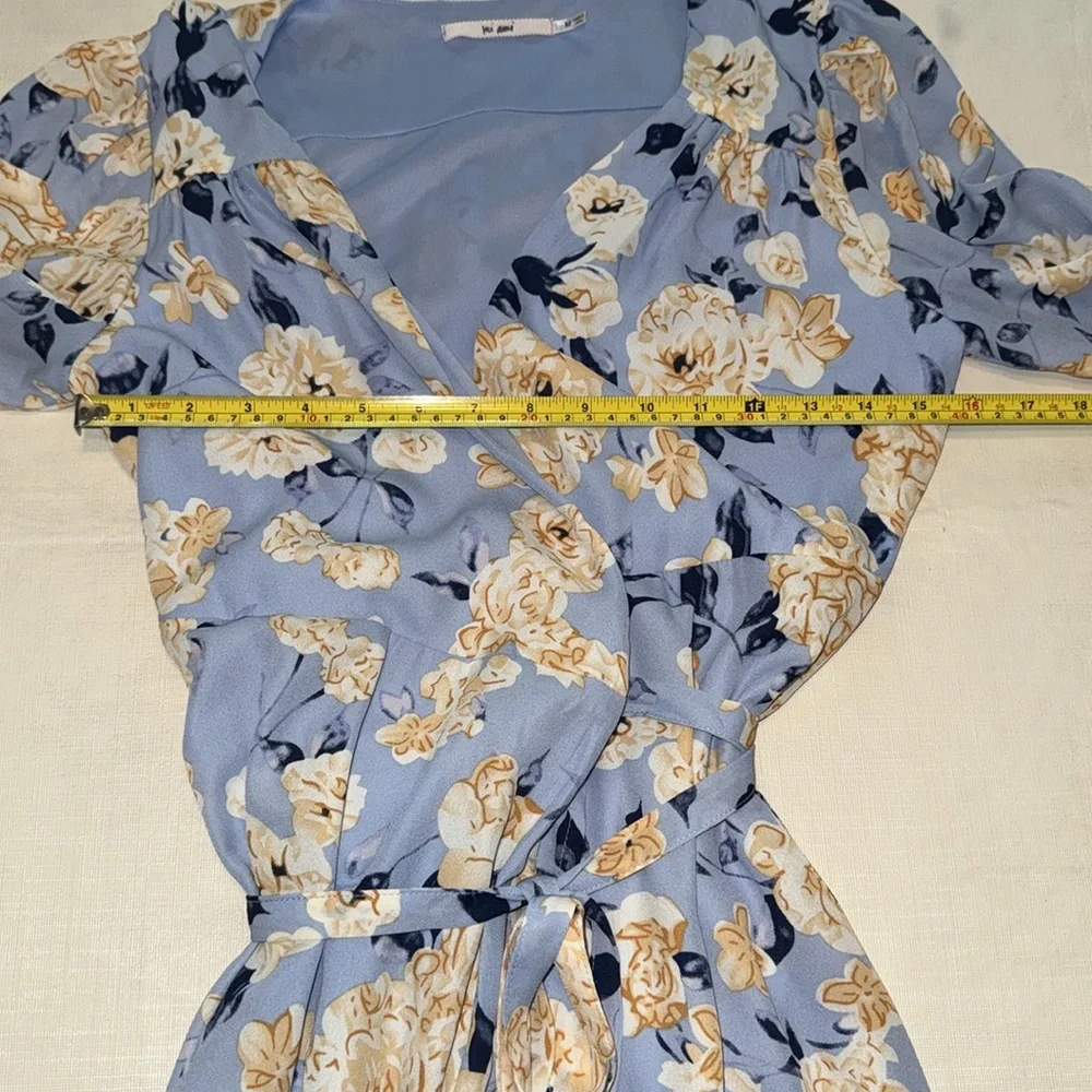 Mi Ami Women's Blue Yellow Floral Wrap Hi Low Midi Dress Size M - Picture 14 of 14